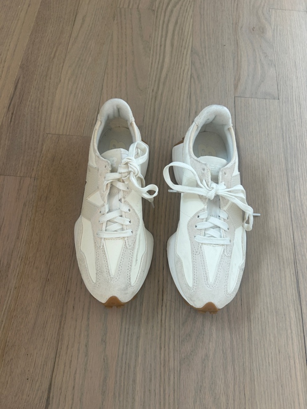 New Balance 327 Cream White Lace-Up Casual Sneakers